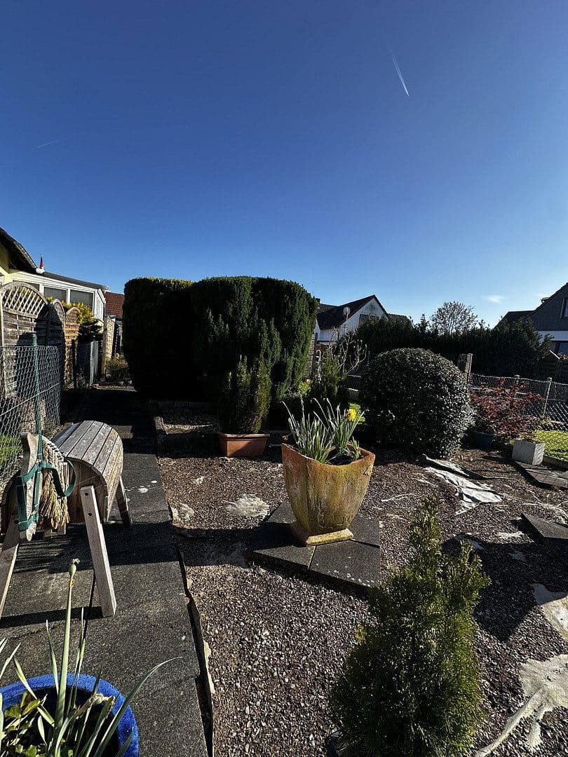Prodej domu 57 m², pozemek 441 m², Holzkamp 10, Solingen, Severní Porýní-Vestfálsko Prodej domu 57 m², pozemek 441 m², Holzkamp 10, Solingen, Severní Porýní-Vestfálsko