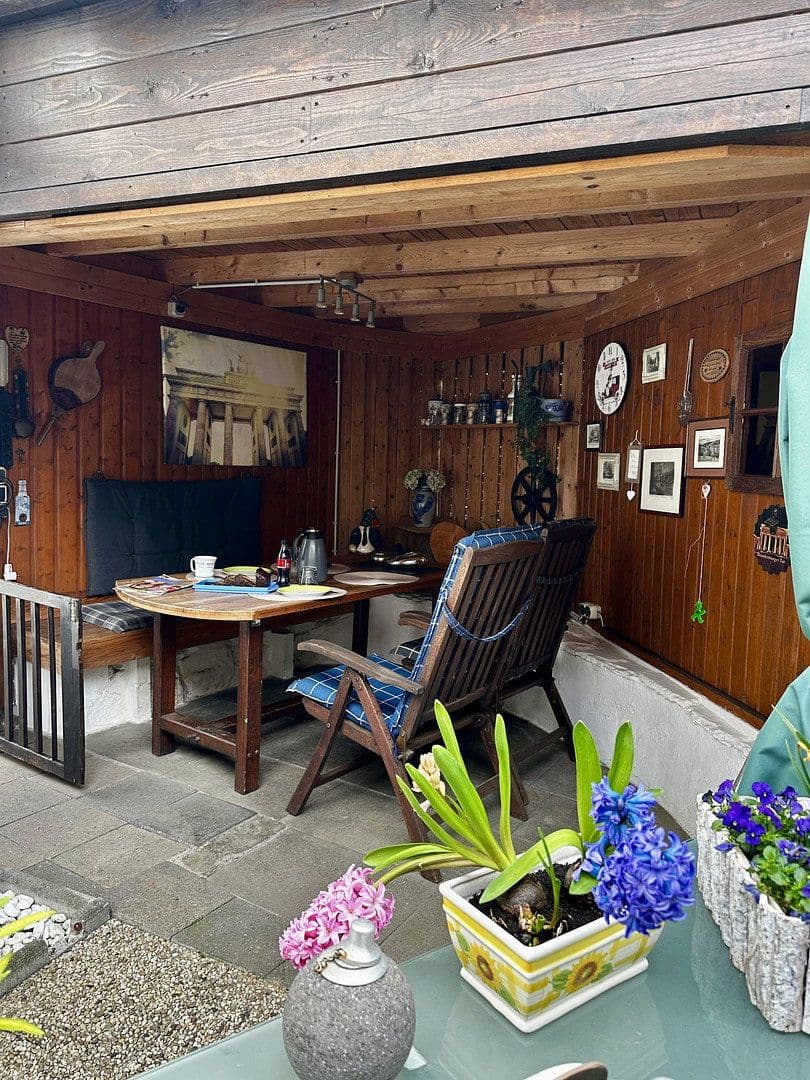 Prodej domu 57 m², pozemek 441 m², Holzkamp 10, Solingen, Severní Porýní-Vestfálsko Prodej domu 57 m², pozemek 441 m², Holzkamp 10, Solingen, Severní Porýní-Vestfálsko