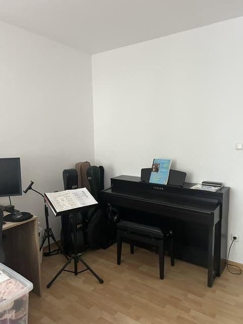 Pronájem bytu 3+1 90 m², Herzogstrasse 79, Düsseldorf, Severní Porýní-Vestfálsko Pronájem bytu 3+1 90 m², Herzogstrasse 79, Düsseldorf, Severní Porýní-Vestfálsko