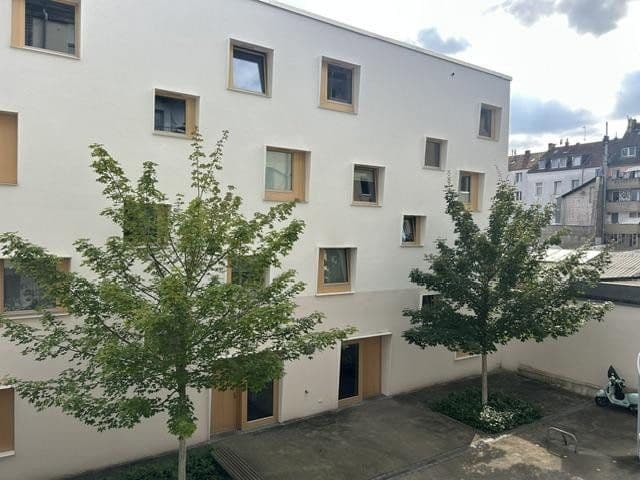 Pronájem bytu 3+1 90 m², Herzogstrasse 79, Düsseldorf, Severní Porýní-Vestfálsko Pronájem bytu 3+1 90 m², Herzogstrasse 79, Düsseldorf, Severní Porýní-Vestfálsko