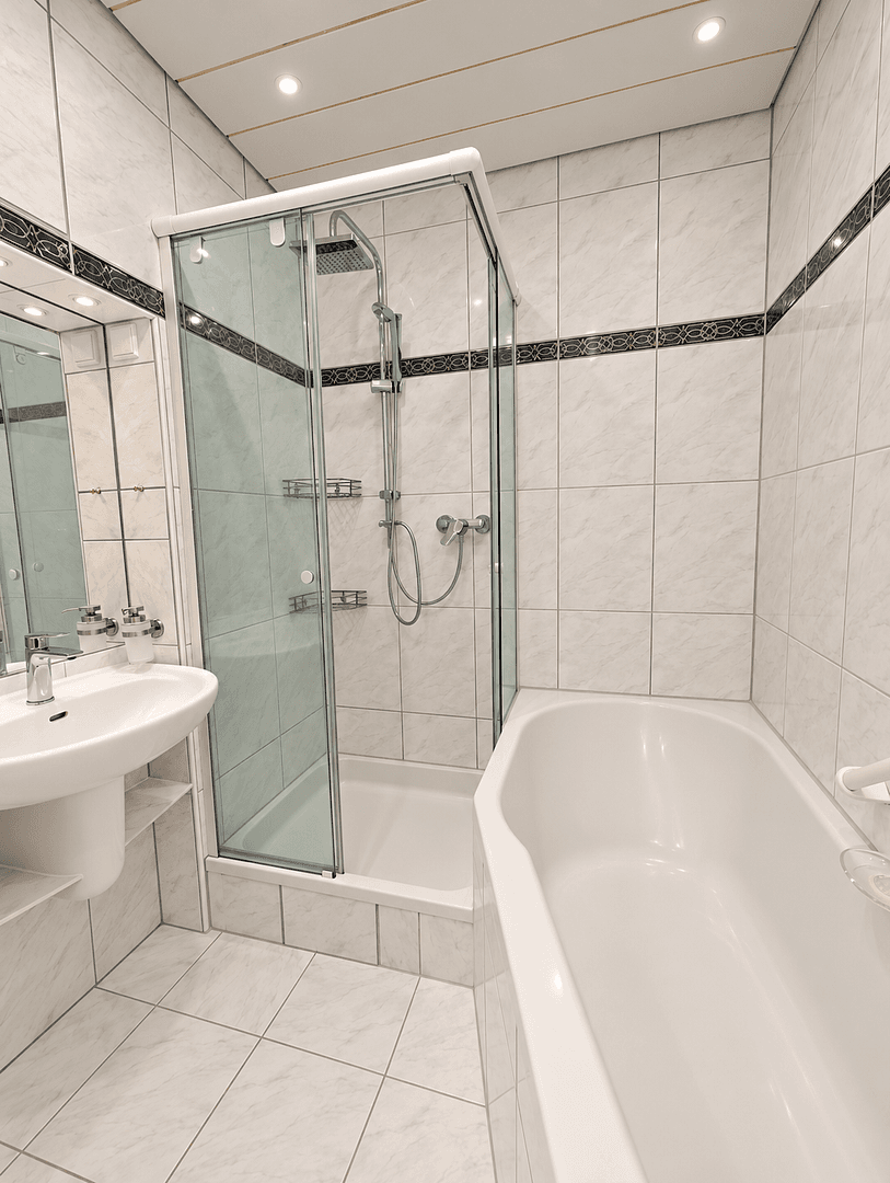 Pronájem bytu 4+kk 129 m², Karlsruhe, Bádensko-Württembersko Pronájem bytu 4+kk 129 m², Karlsruhe, Bádensko-Württembersko
