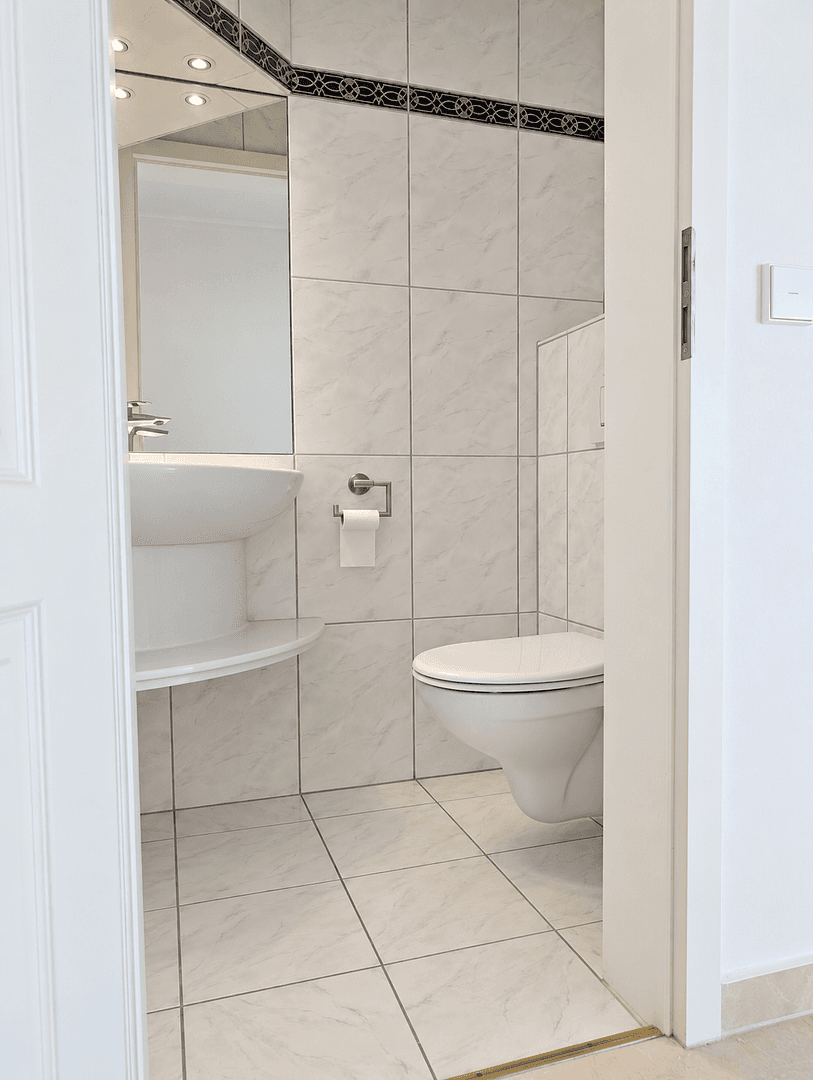 Pronájem bytu 4+kk 129 m², Karlsruhe, Bádensko-Württembersko Pronájem bytu 4+kk 129 m², Karlsruhe, Bádensko-Württembersko
