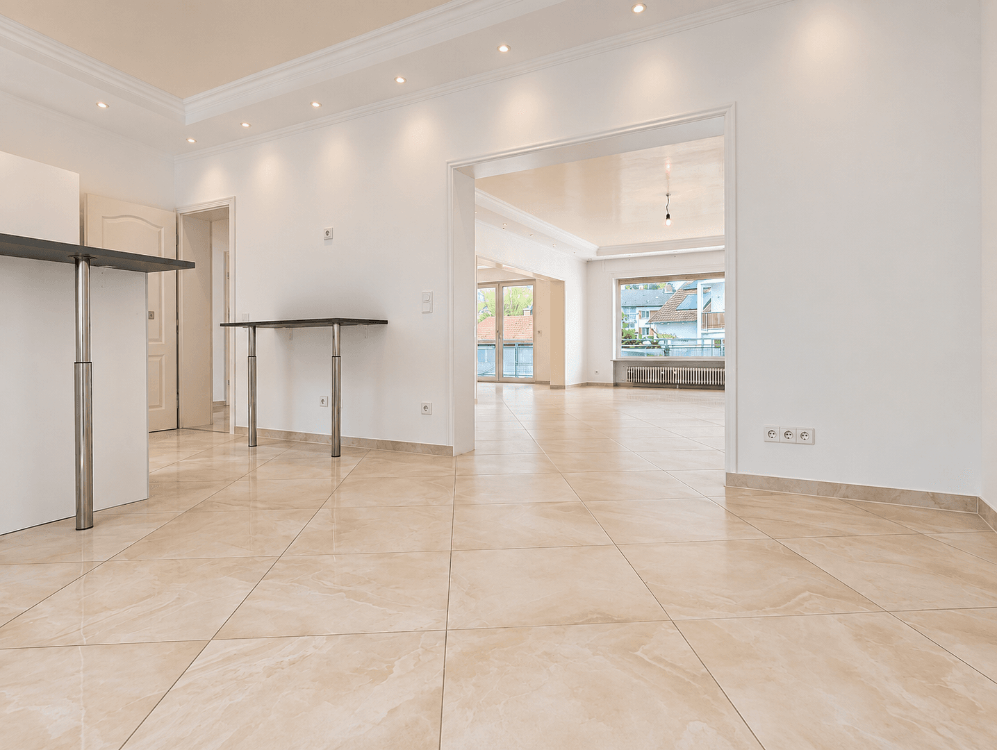 Pronájem bytu 4+kk 129 m², Karlsruhe, Bádensko-Württembersko Pronájem bytu 4+kk 129 m², Karlsruhe, Bádensko-Württembersko