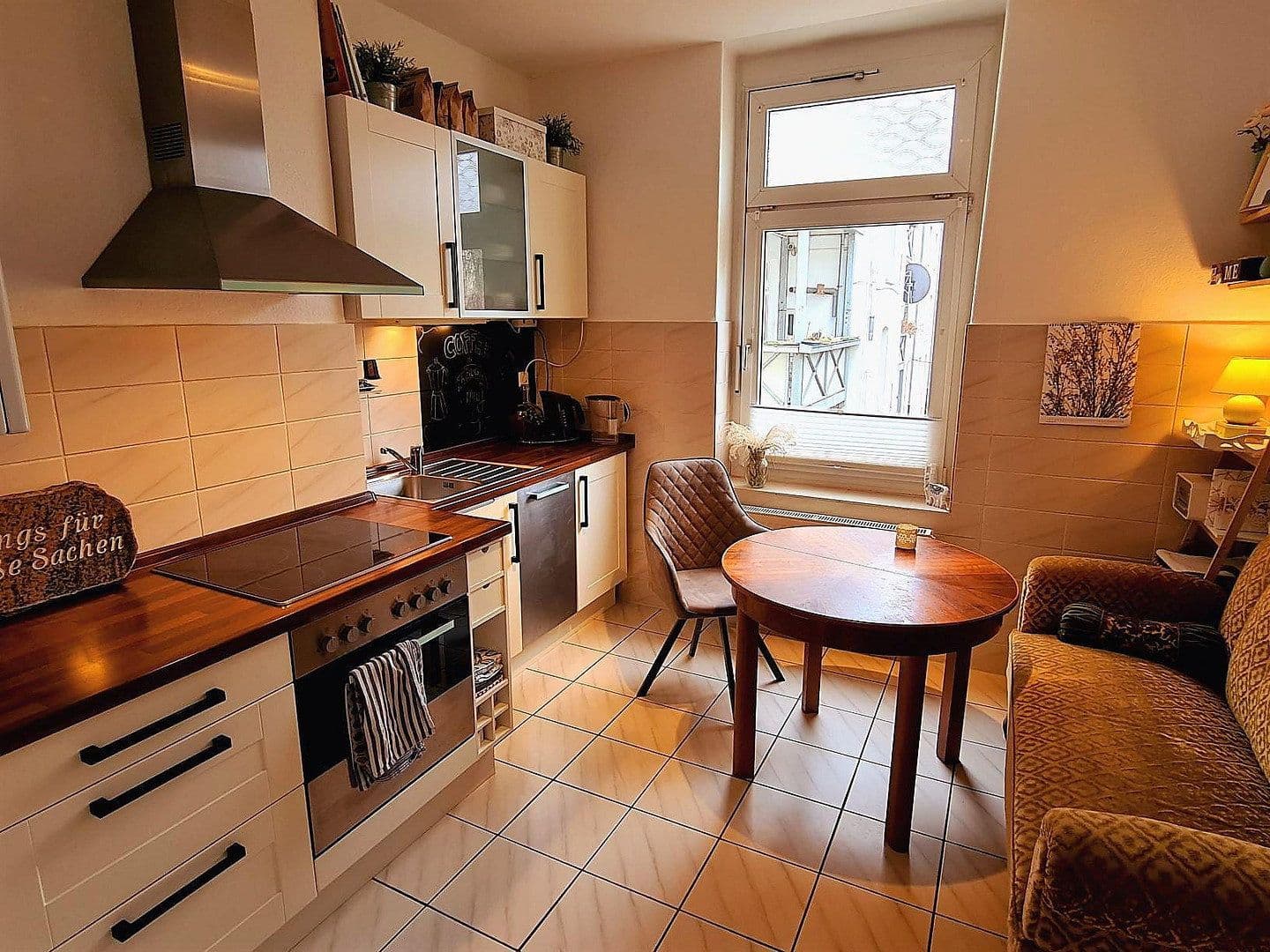 Pronájem bytu 3+1 72 m², Willmerstr. 20, Hannover, Dolní Sasko Pronájem bytu 3+1 72 m², Willmerstr. 20, Hannover, Dolní Sasko