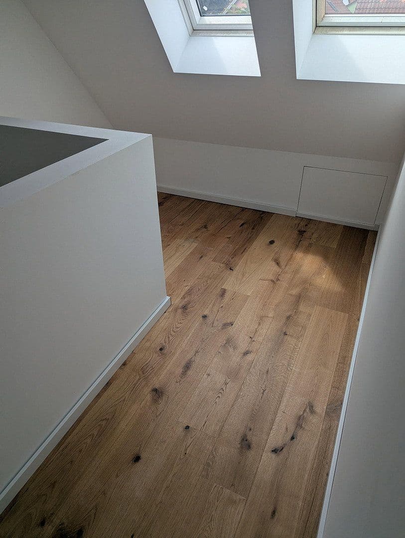 Pronájem domu 175 m², pozemek 225 m², Bahnhofstrasse 19, Obertraubling, Bavorsko Pronájem domu 175 m², pozemek 225 m², Bahnhofstrasse 19, Obertraubling, Bavorsko