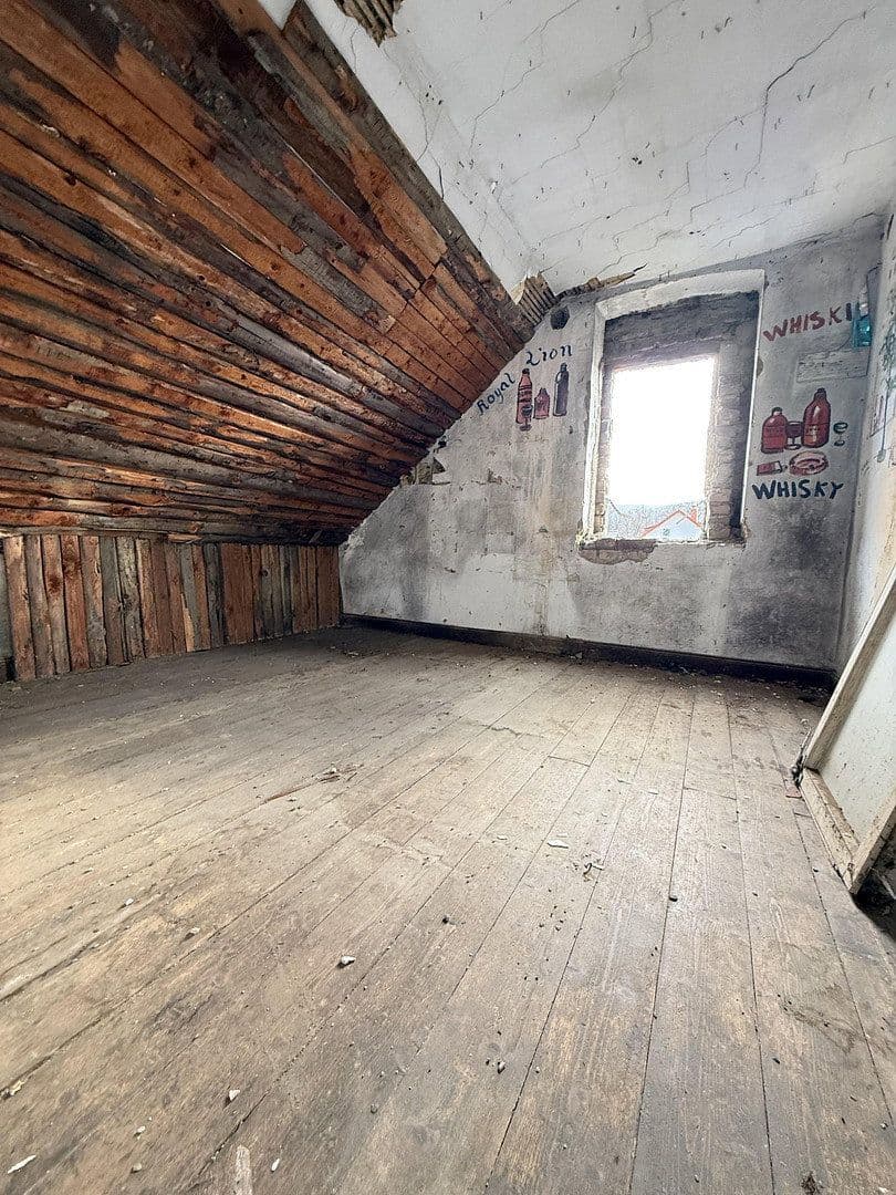 Prodej domu 160 m², pozemek 285 m², Sebastianstraße 33, Bad Neuenahr-Ahrweiler, Porýní-Falc Prodej domu 160 m², pozemek 285 m², Sebastianstraße 33, Bad Neuenahr-Ahrweiler, Porýní-Falc