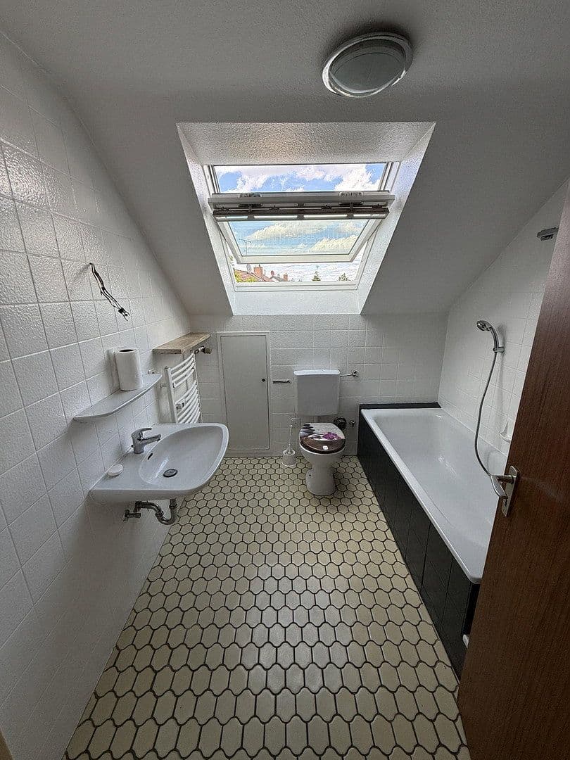 Pronájem bytu 3+1 70 m², Bubenreuth, Bavorsko Pronájem bytu 3+1 70 m², Bubenreuth, Bavorsko