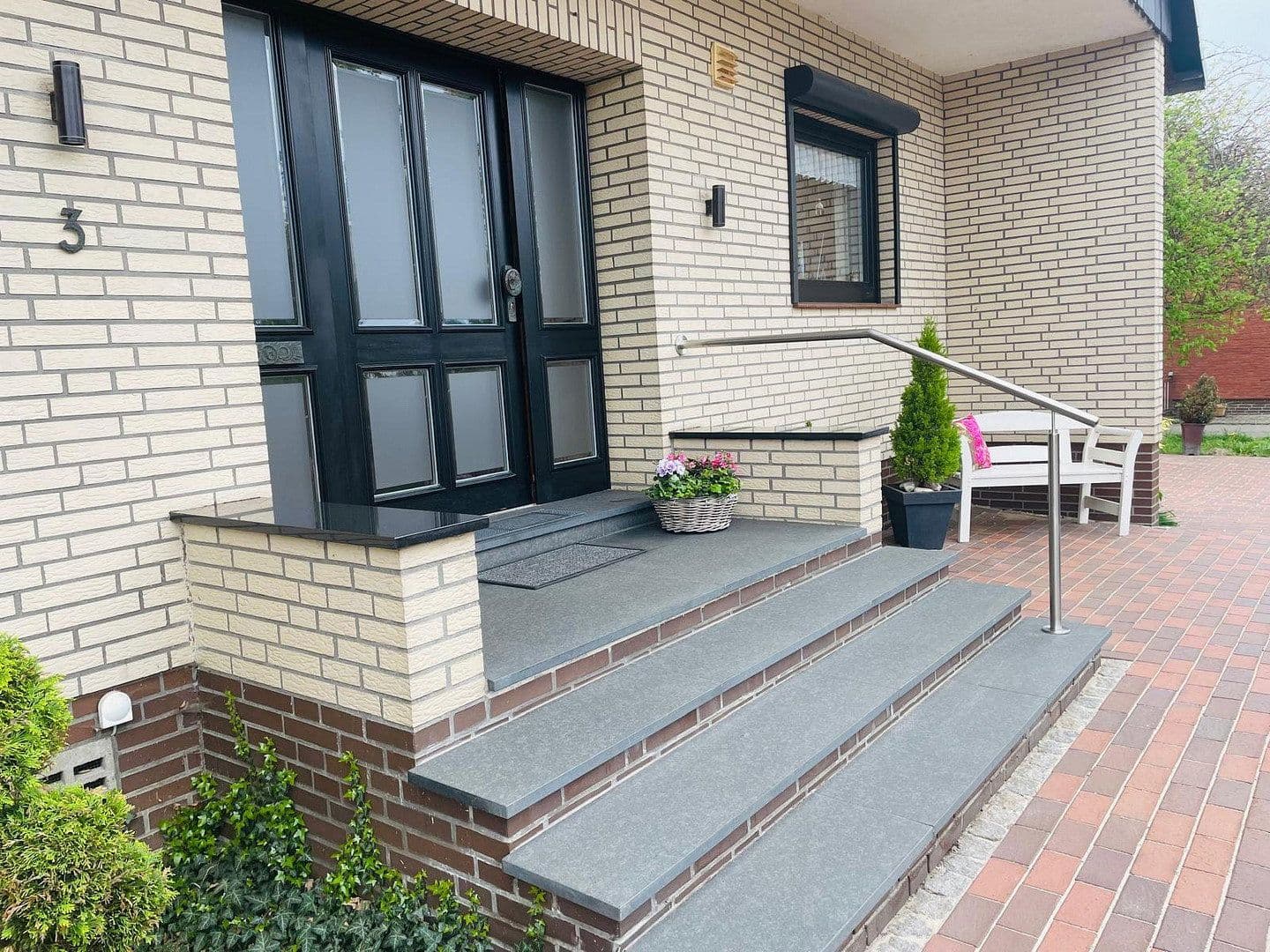 Prodej domu 204 m², pozemek 790 m², Blumenstr. 3, Syke, Dolní Sasko Prodej domu 204 m², pozemek 790 m², Blumenstr. 3, Syke, Dolní Sasko