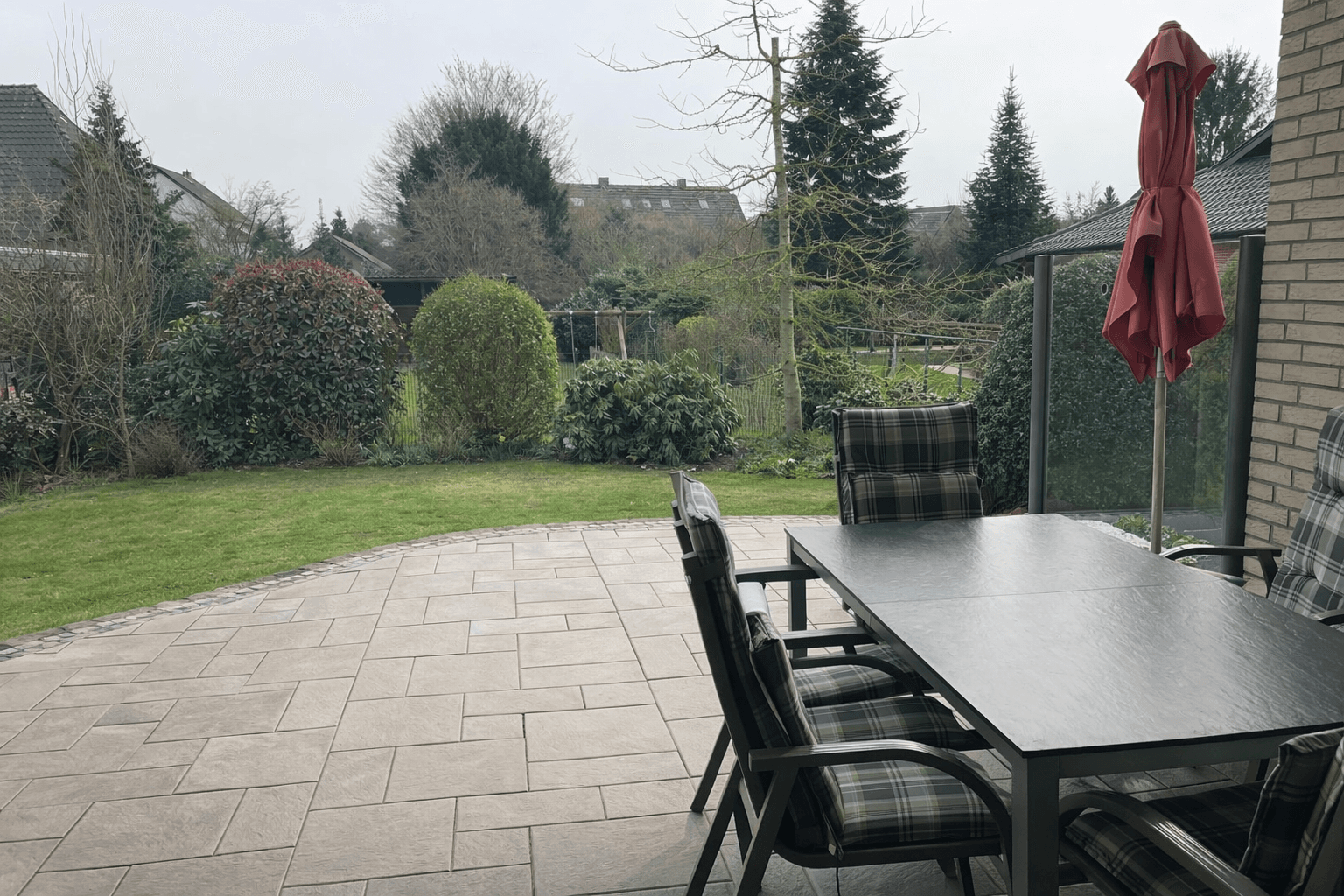 Prodej domu 204 m², pozemek 790 m², Blumenstr. 3, Syke, Dolní Sasko Prodej domu 204 m², pozemek 790 m², Blumenstr. 3, Syke, Dolní Sasko