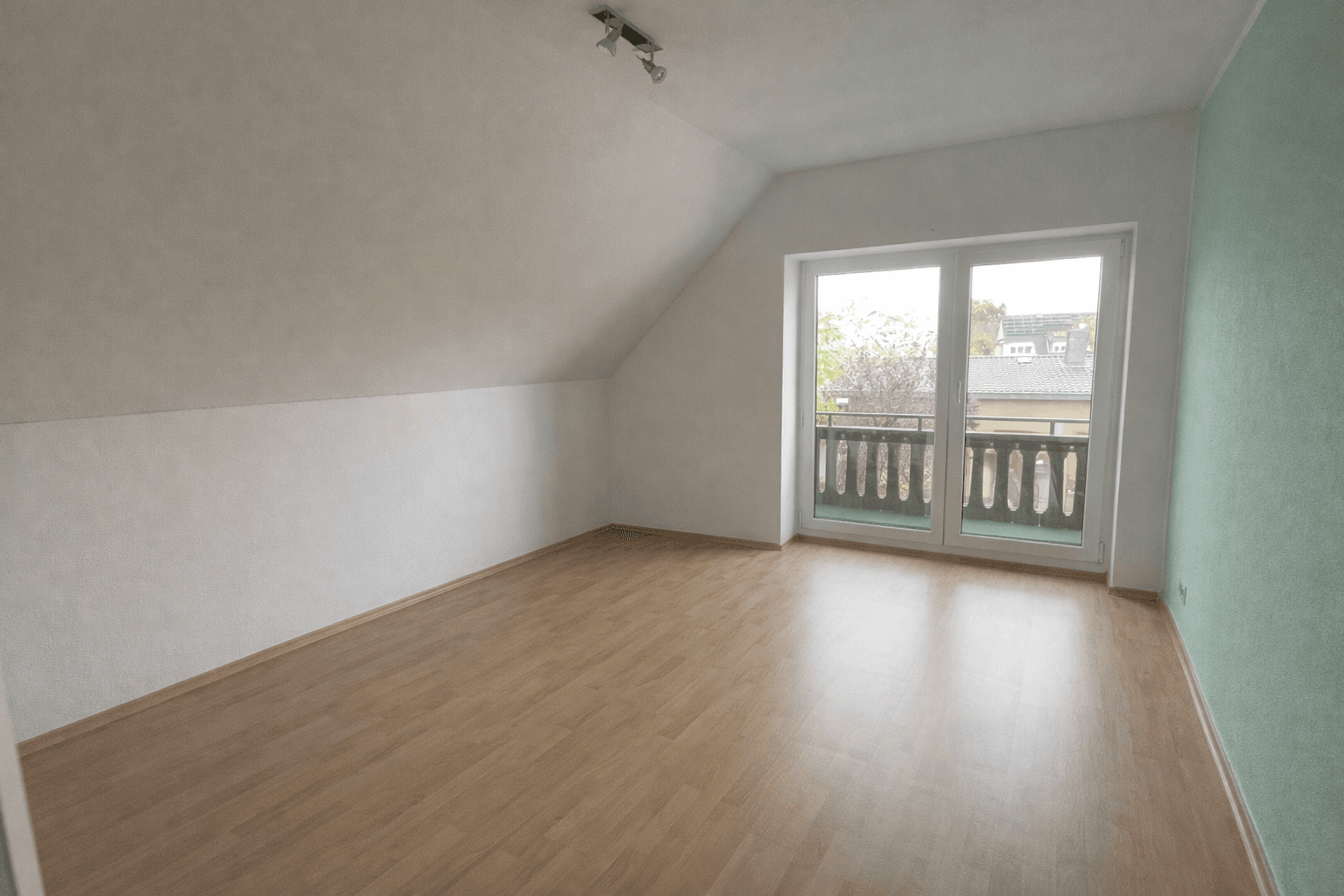 Prodej domu 204 m², pozemek 790 m², Blumenstr. 3, Syke, Dolní Sasko Prodej domu 204 m², pozemek 790 m², Blumenstr. 3, Syke, Dolní Sasko