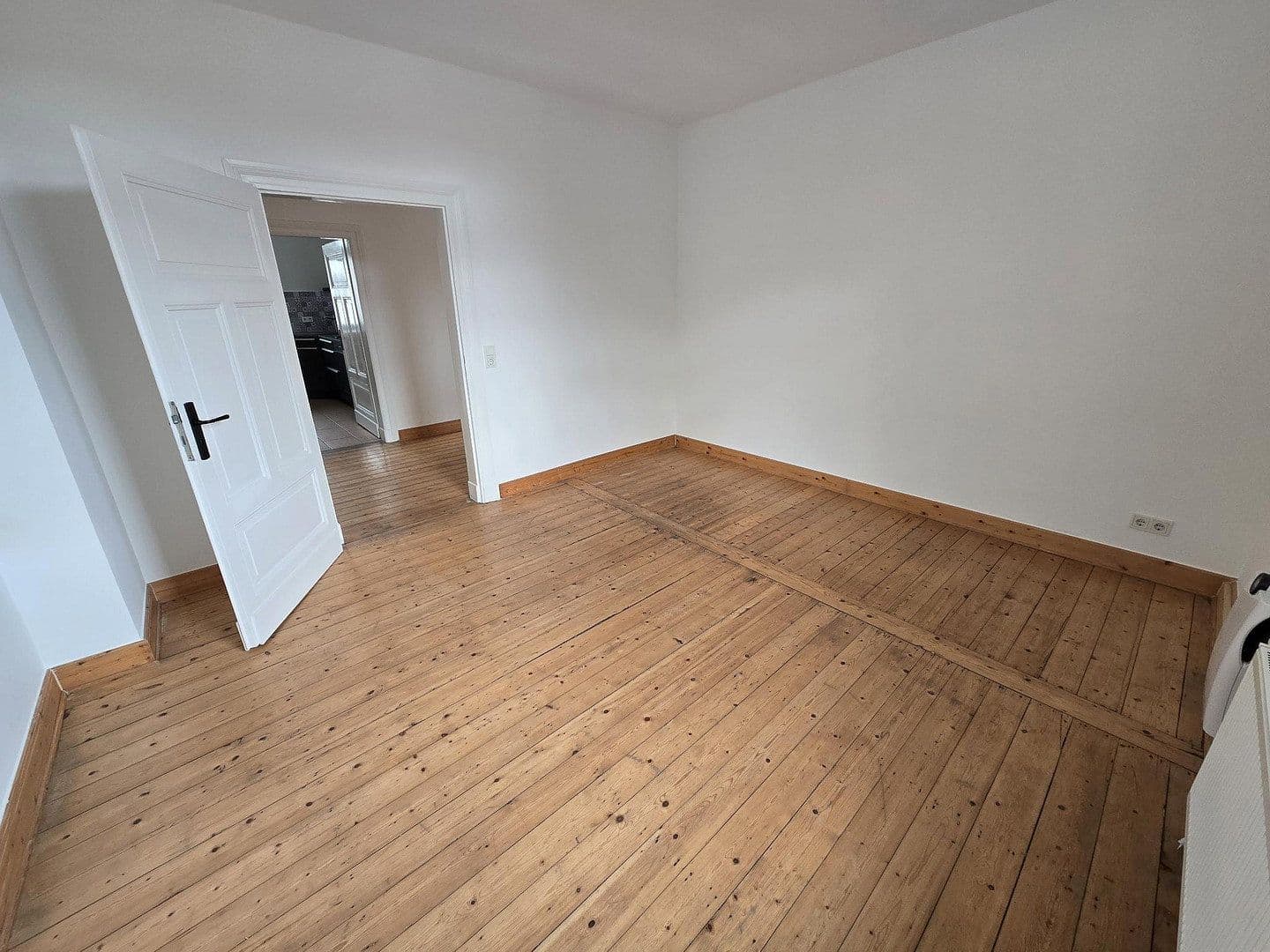 Pronájem bytu 5+1 136 m², Heinrichstraße, Bad Oeynhausen, Severní Porýní-Vestfálsko Pronájem bytu 5+1 136 m², Heinrichstraße, Bad Oeynhausen, Severní Porýní-Vestfálsko