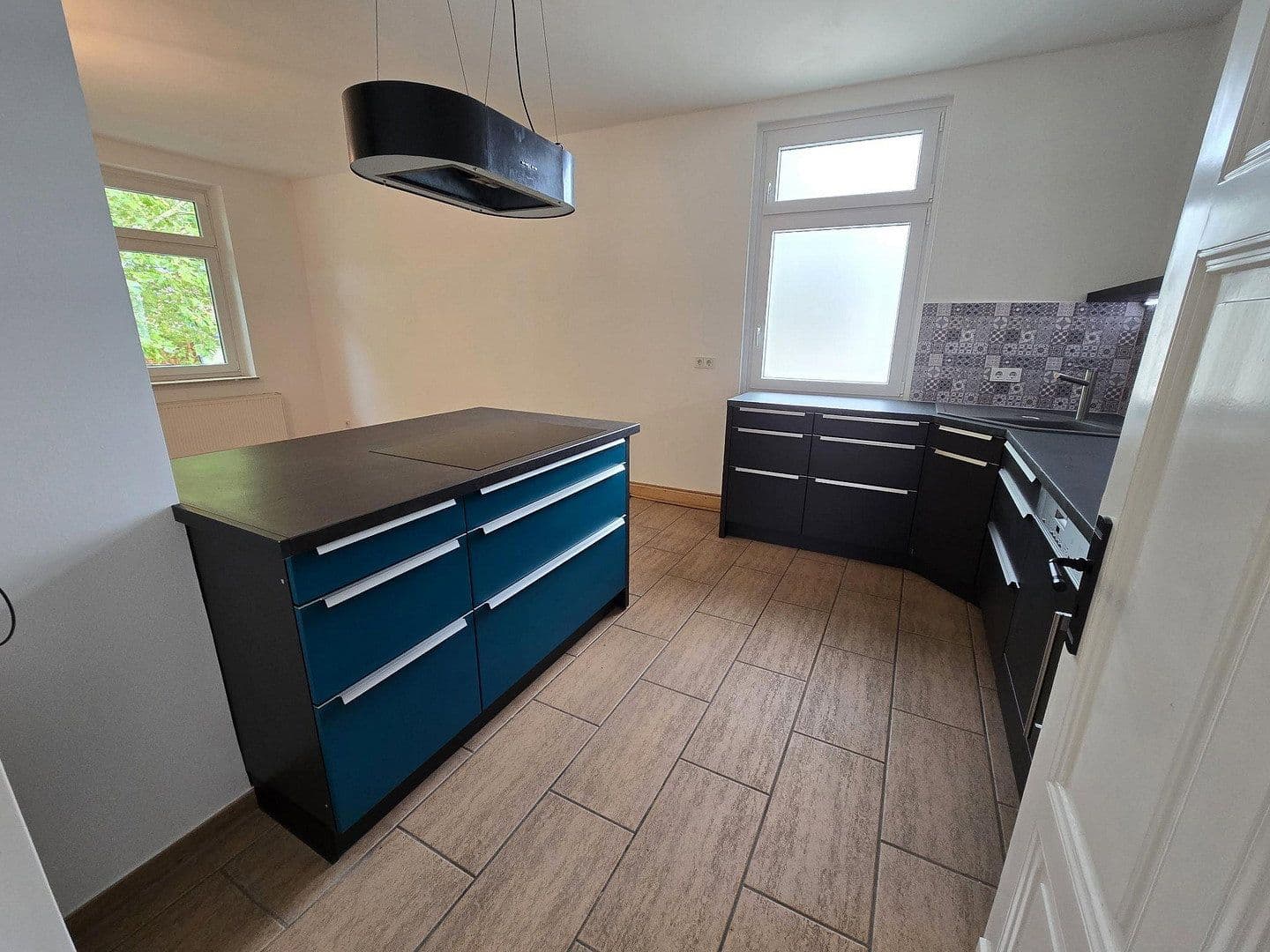Pronájem bytu 5+1 136 m², Heinrichstraße, Bad Oeynhausen, Severní Porýní-Vestfálsko Pronájem bytu 5+1 136 m², Heinrichstraße, Bad Oeynhausen, Severní Porýní-Vestfálsko