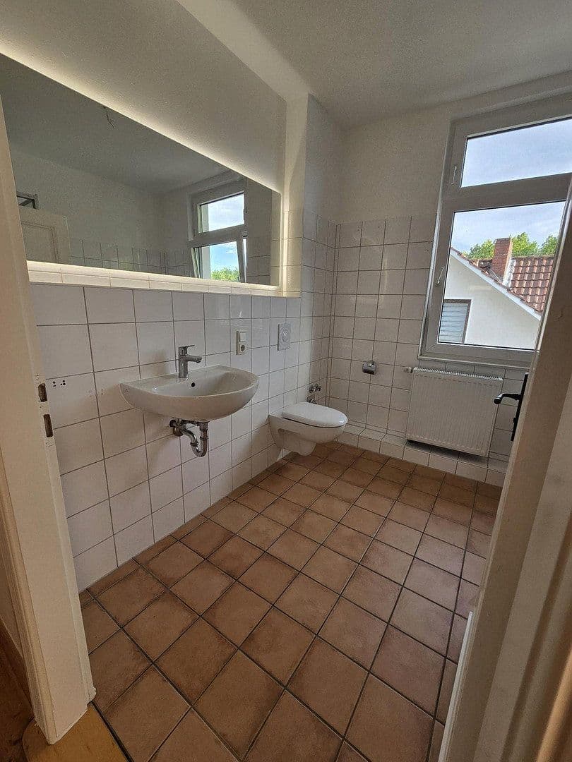 Pronájem bytu 5+1 136 m², Heinrichstraße, Bad Oeynhausen, Severní Porýní-Vestfálsko Pronájem bytu 5+1 136 m², Heinrichstraße, Bad Oeynhausen, Severní Porýní-Vestfálsko