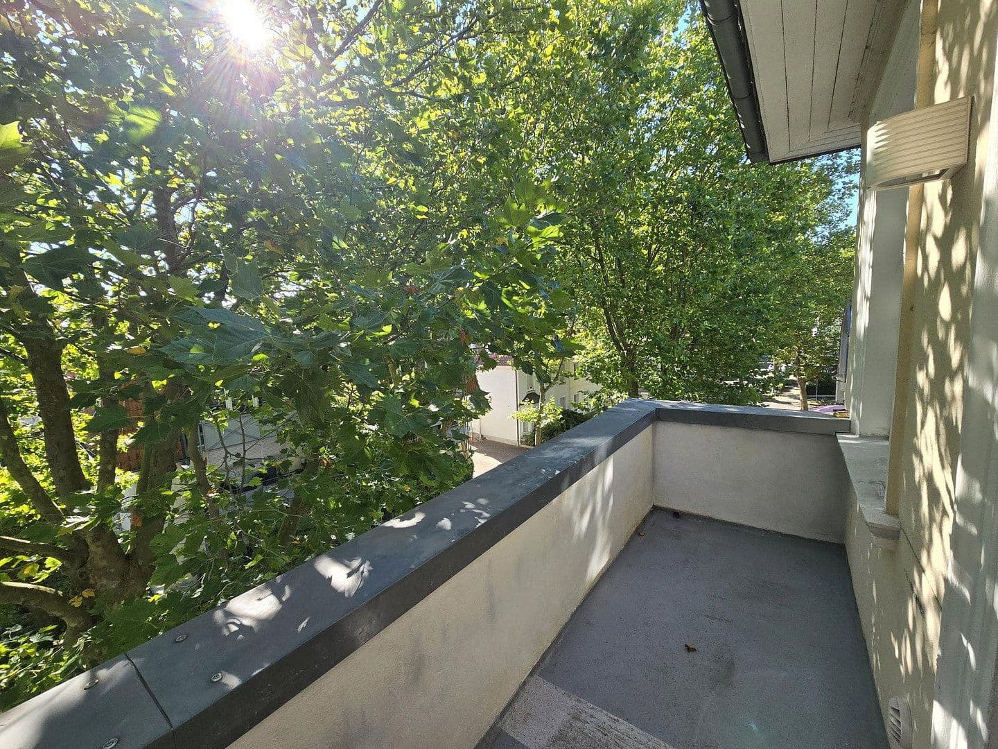 Pronájem bytu 5+1 136 m², Heinrichstraße, Bad Oeynhausen, Severní Porýní-Vestfálsko Pronájem bytu 5+1 136 m², Heinrichstraße, Bad Oeynhausen, Severní Porýní-Vestfálsko