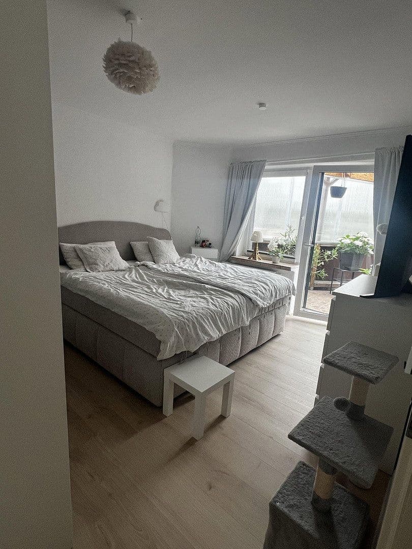 Prodej domu 300 m², pozemek 313 m², Kiel, Šlesvicko-Holštýnsko Prodej domu 300 m², pozemek 313 m², Kiel, Šlesvicko-Holštýnsko
