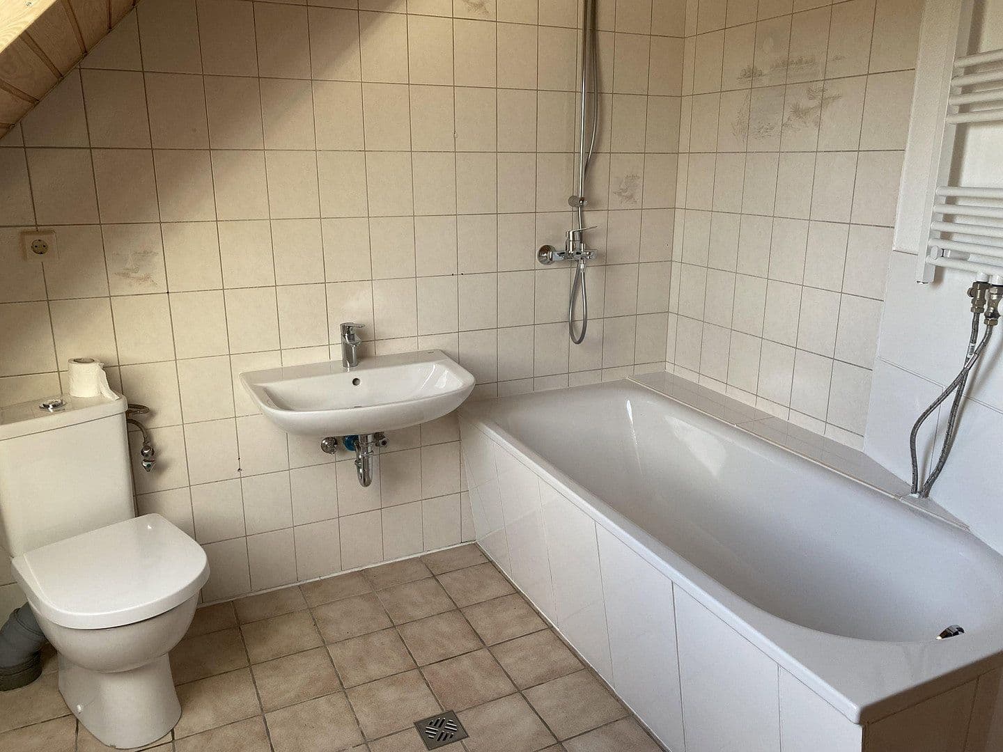 Prodej domu 300 m², pozemek 313 m², Kiel, Šlesvicko-Holštýnsko Prodej domu 300 m², pozemek 313 m², Kiel, Šlesvicko-Holštýnsko