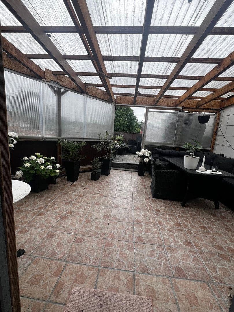 Prodej domu 300 m², pozemek 313 m², Kiel, Šlesvicko-Holštýnsko Prodej domu 300 m², pozemek 313 m², Kiel, Šlesvicko-Holštýnsko
