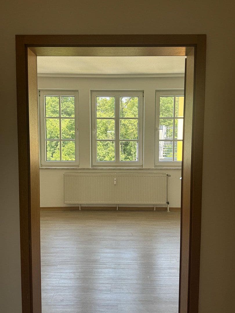Pronájem bytu 3+1 64 m², Stuttgart, Bádensko-Württembersko Pronájem bytu 3+1 64 m², Stuttgart, Bádensko-Württembersko