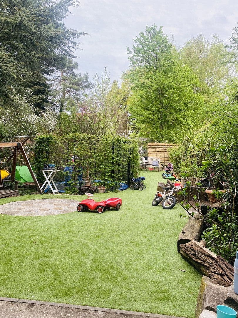 Prodej domu 210 m², pozemek 313 m², Kleinmachnow, Braniborsko Prodej domu 210 m², pozemek 313 m², Kleinmachnow, Braniborsko
