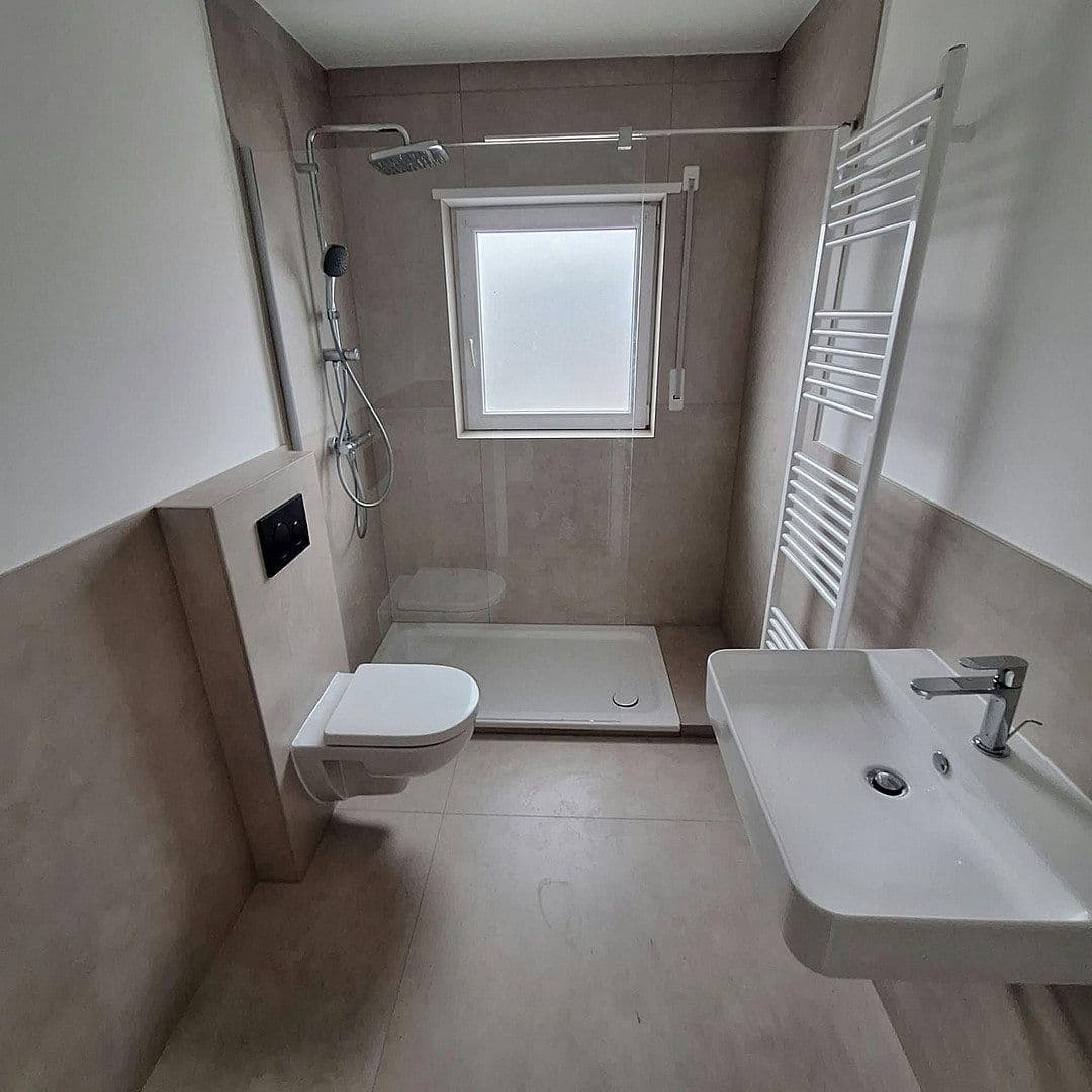 Pronájem bytu 2+1 61 m², Jägerndorfer Straße 14, Ketsch, Bádensko-Württembersko Pronájem bytu 2+1 61 m², Jägerndorfer Straße 14, Ketsch, Bádensko-Württembersko