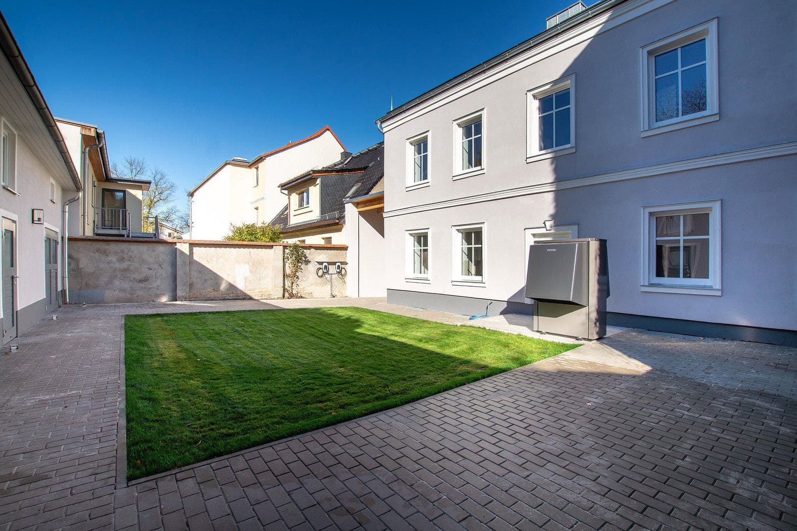 Prodej domu 250 m², pozemek 430 m², Potsdamer Str. 104, Potsdam, Braniborsko Prodej domu 250 m², pozemek 430 m², Potsdamer Str. 104, Potsdam, Braniborsko