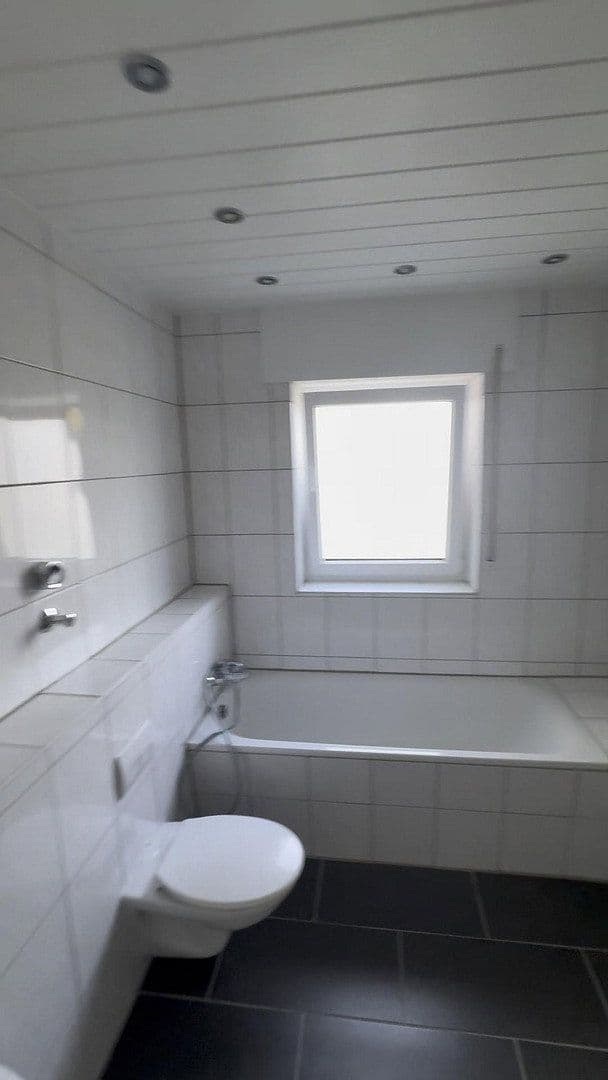 Pronájem bytu 3+1 79 m², Thomas-Mann-Straße 10, Maintal, Hessen Pronájem bytu 3+1 79 m², Thomas-Mann-Straße 10, Maintal, Hessen