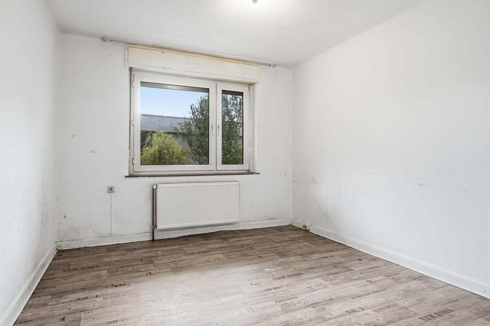 Prodej domu 420 m², pozemek 488 m², Detmolder Straße 407, Bielefeld, Severní Porýní-Vestfálsko Prodej domu 420 m², pozemek 488 m², Detmolder Straße 407, Bielefeld, Severní Porýní-Vestfálsko