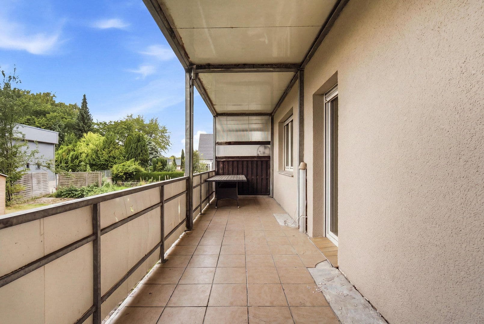 Prodej domu 420 m², pozemek 488 m², Detmolder Straße 407, Bielefeld, Severní Porýní-Vestfálsko Prodej domu 420 m², pozemek 488 m², Detmolder Straße 407, Bielefeld, Severní Porýní-Vestfálsko