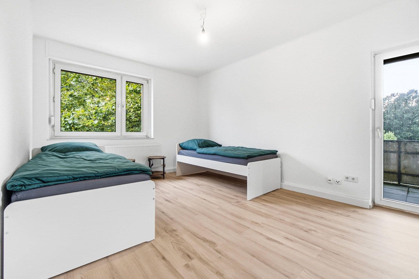 Prodej domu 420 m², pozemek 488 m², Detmolder Straße 407, Bielefeld, Severní Porýní-Vestfálsko Prodej domu 420 m², pozemek 488 m², Detmolder Straße 407, Bielefeld, Severní Porýní-Vestfálsko