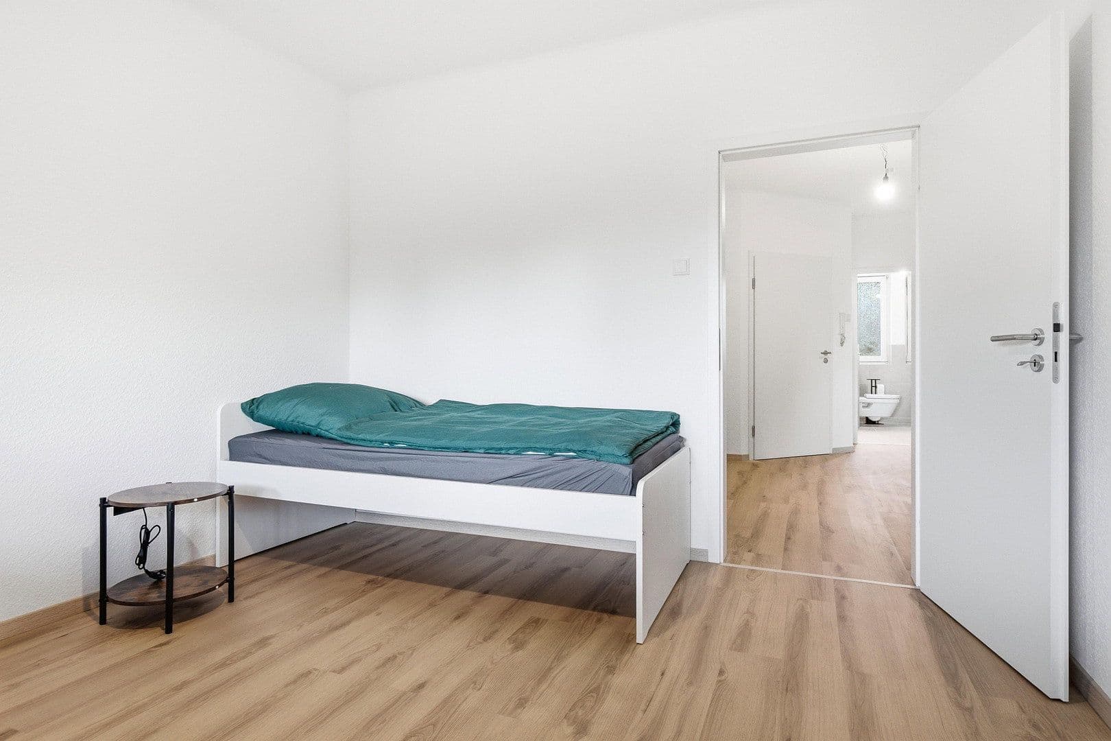 Prodej domu 420 m², pozemek 488 m², Detmolder Straße 407, Bielefeld, Severní Porýní-Vestfálsko Prodej domu 420 m², pozemek 488 m², Detmolder Straße 407, Bielefeld, Severní Porýní-Vestfálsko