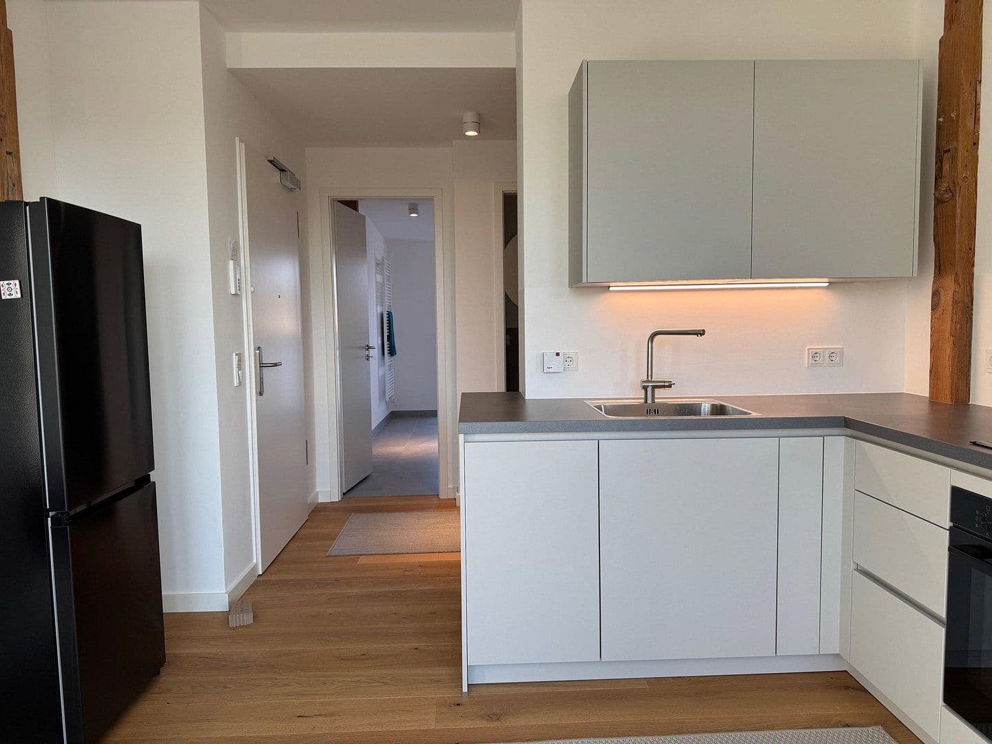 Prodej bytu 2+kk 67 m², Walderseestraße, Berlin, Berlín Prodej bytu 2+kk 67 m², Walderseestraße, Berlin, Berlín