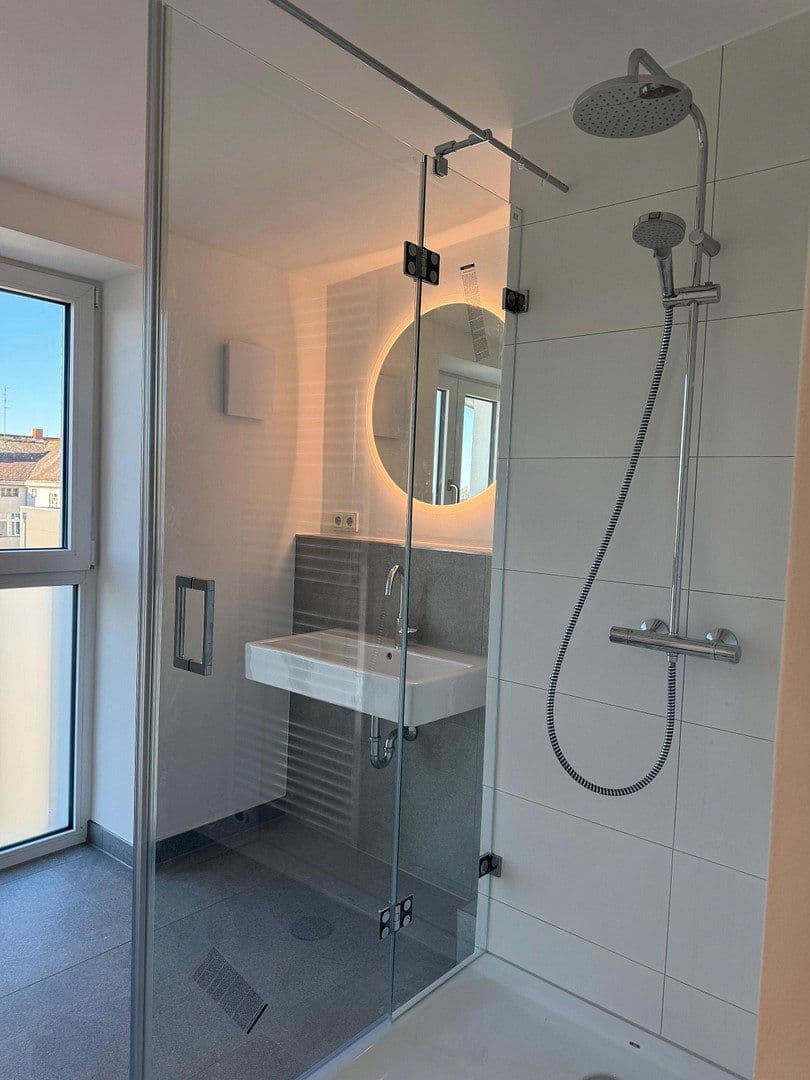 Prodej bytu 2+kk 67 m², Walderseestraße, Berlin, Berlín Prodej bytu 2+kk 67 m², Walderseestraße, Berlin, Berlín