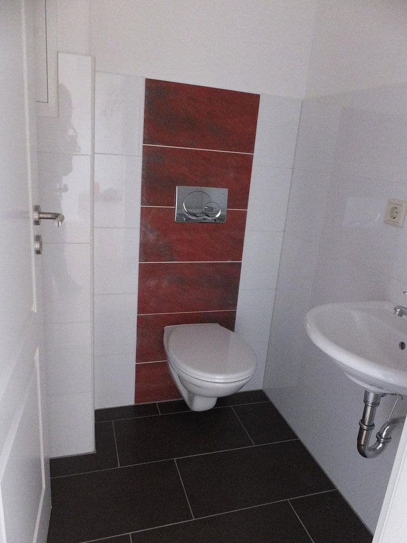 Pronájem bytu 4+1 116 m², Domstraße 3a, Meziboř, Sasko-Anhaltsko Pronájem bytu 4+1 116 m², Domstraße 3a, Meziboř, Sasko-Anhaltsko