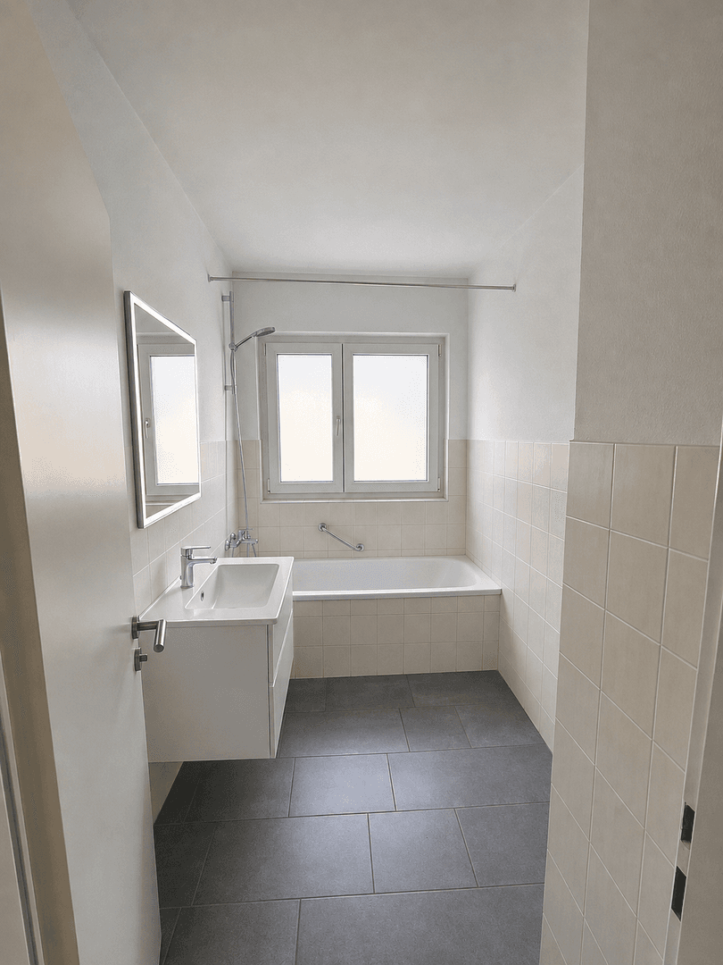 Prodej bytu 3+1 76 m², Singen (Hohentwiel), Bádensko-Württembersko Prodej bytu 3+1 76 m², Singen (Hohentwiel), Bádensko-Württembersko