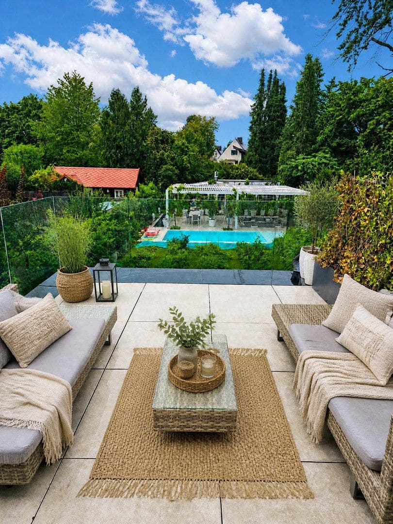 Prodej domu 415 m², pozemek 856 m², Reismühlenstr. 4, München, Bavorsko Prodej domu 415 m², pozemek 856 m², Reismühlenstr. 4, München, Bavorsko