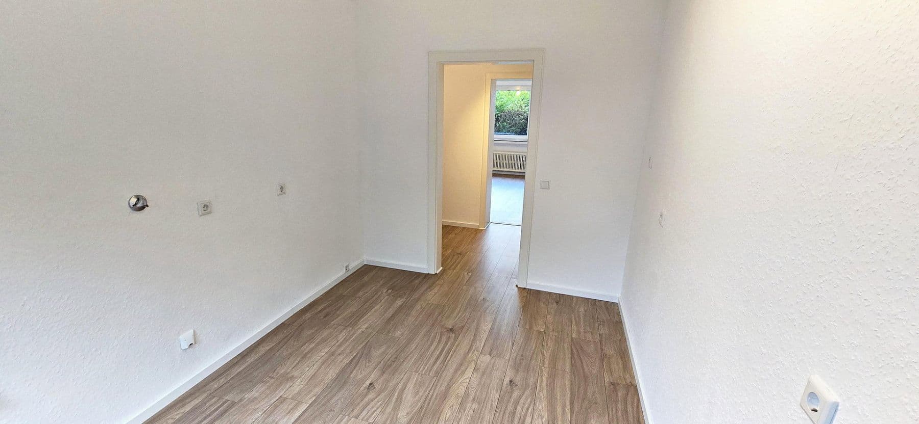 Prodej bytu 3+1 80 m², Duisburg, Severní Porýní-Vestfálsko Prodej bytu 3+1 80 m², Duisburg, Severní Porýní-Vestfálsko