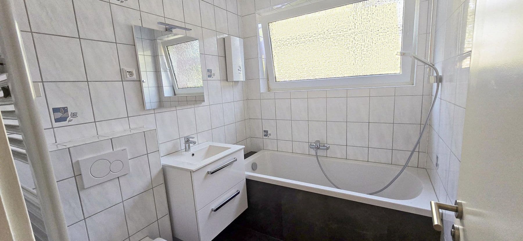 Prodej bytu 3+1 80 m², Duisburg, Severní Porýní-Vestfálsko Prodej bytu 3+1 80 m², Duisburg, Severní Porýní-Vestfálsko