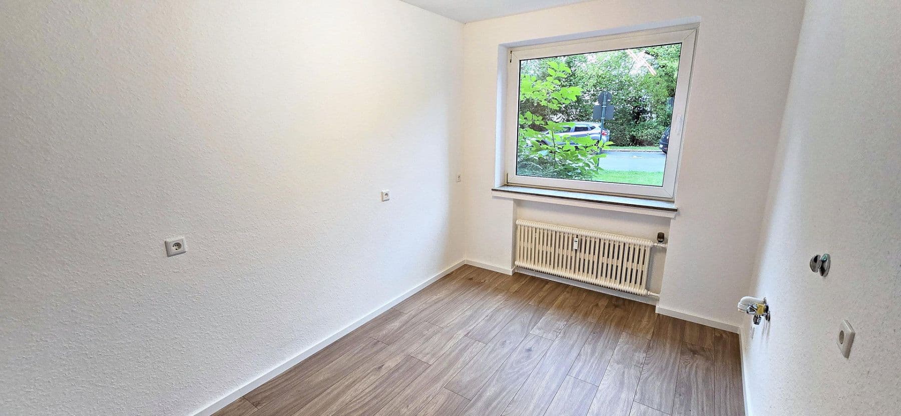 Prodej bytu 3+1 80 m², Duisburg, Severní Porýní-Vestfálsko Prodej bytu 3+1 80 m², Duisburg, Severní Porýní-Vestfálsko