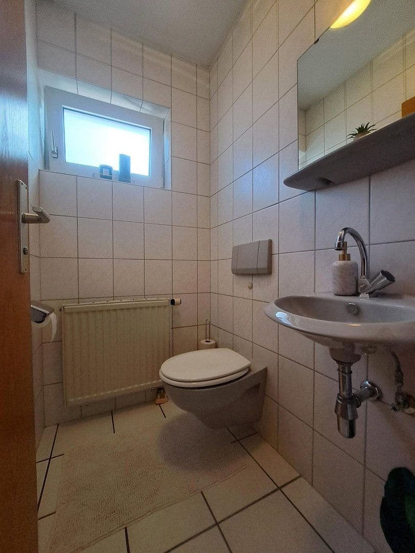 Pronájem bytu 4+1 118 m², Backhausweg 6, Udenheim, Porýní-Falc Pronájem bytu 4+1 118 m², Backhausweg 6, Udenheim, Porýní-Falc