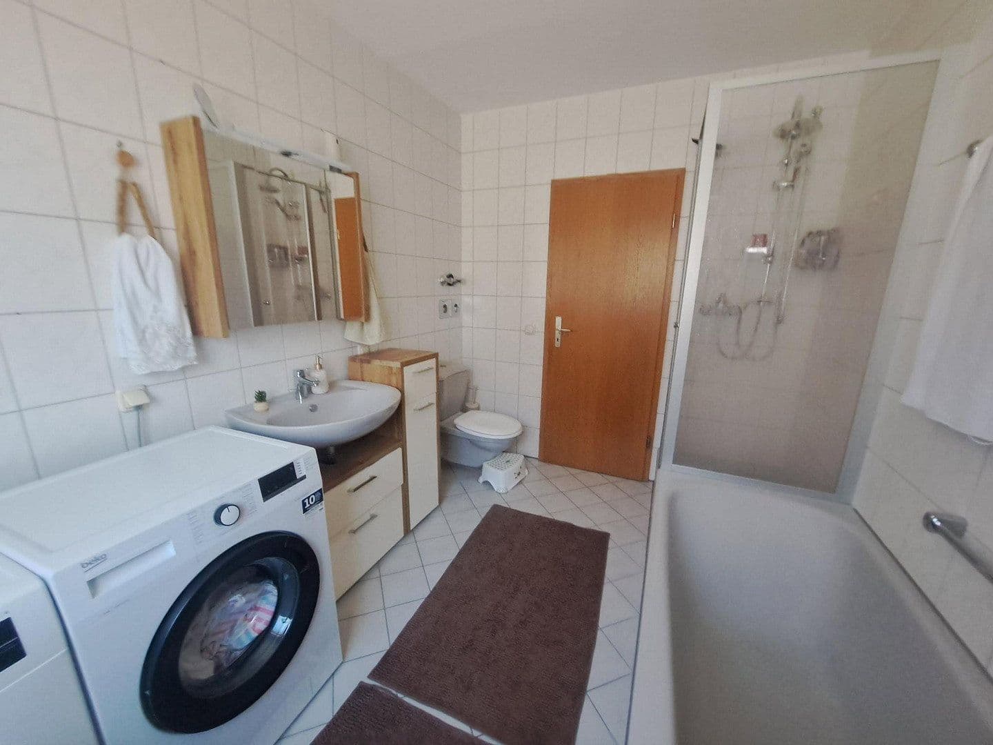 Pronájem bytu 4+1 118 m², Backhausweg 6, Udenheim, Porýní-Falc Pronájem bytu 4+1 118 m², Backhausweg 6, Udenheim, Porýní-Falc