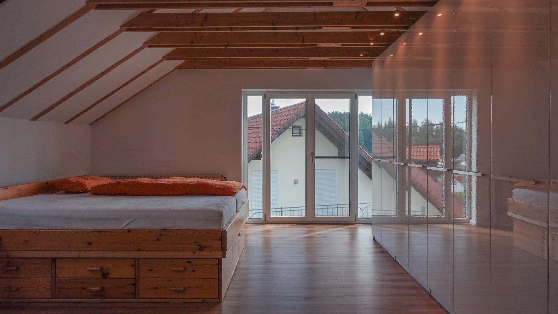 Prodej domu 207 m², pozemek 1.260 m², Friedberg, Bavorsko Prodej domu 207 m², pozemek 1.260 m², Friedberg, Bavorsko