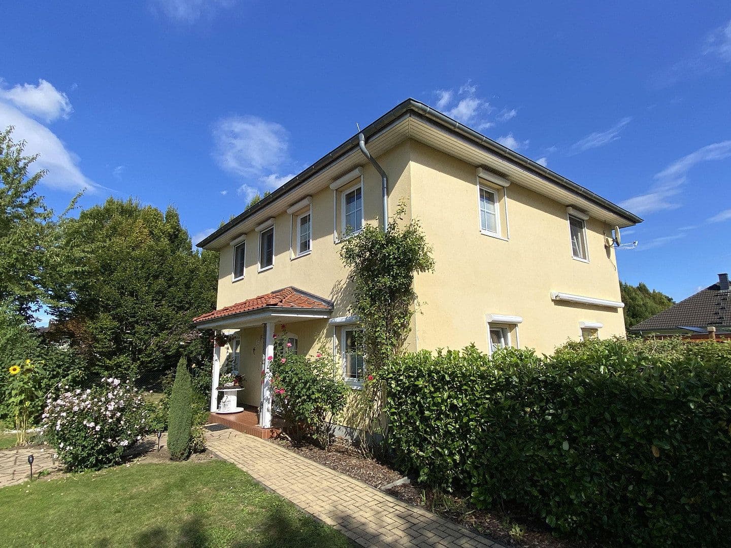 Prodej domu 138 m², pozemek 775 m², Schwalbennest 15, Wismar, Mecklenburg-Vorpommern Prodej domu 138 m², pozemek 775 m², Schwalbennest 15, Wismar, Mecklenburg-Vorpommern