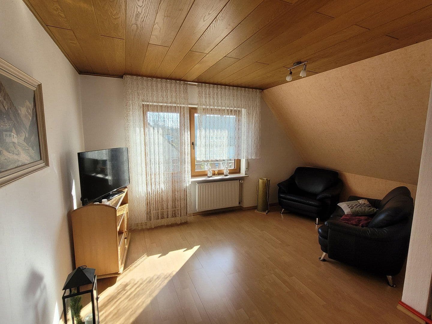 Prodej domu 155 m², pozemek 744 m², Korbach, Hessen Prodej domu 155 m², pozemek 744 m², Korbach, Hessen
