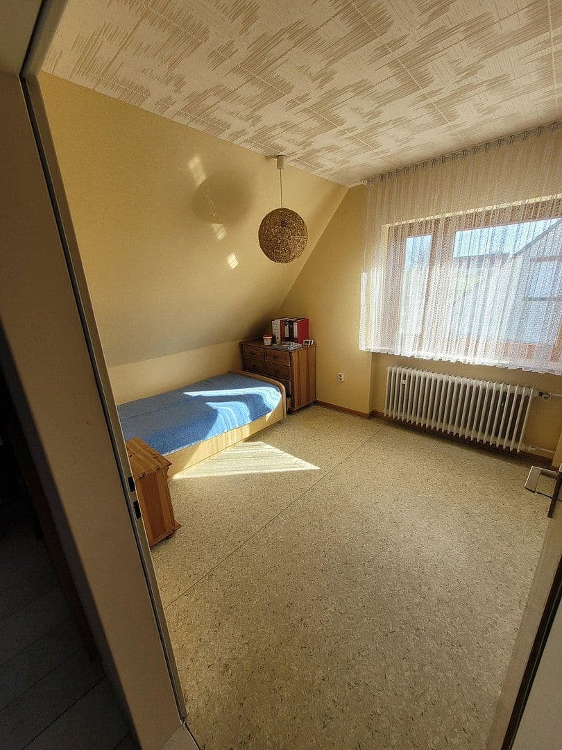 Prodej domu 155 m², pozemek 744 m², Korbach, Hessen Prodej domu 155 m², pozemek 744 m², Korbach, Hessen