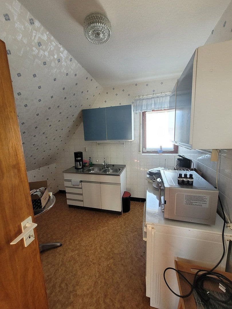 Prodej domu 155 m², pozemek 744 m², Korbach, Hessen Prodej domu 155 m², pozemek 744 m², Korbach, Hessen