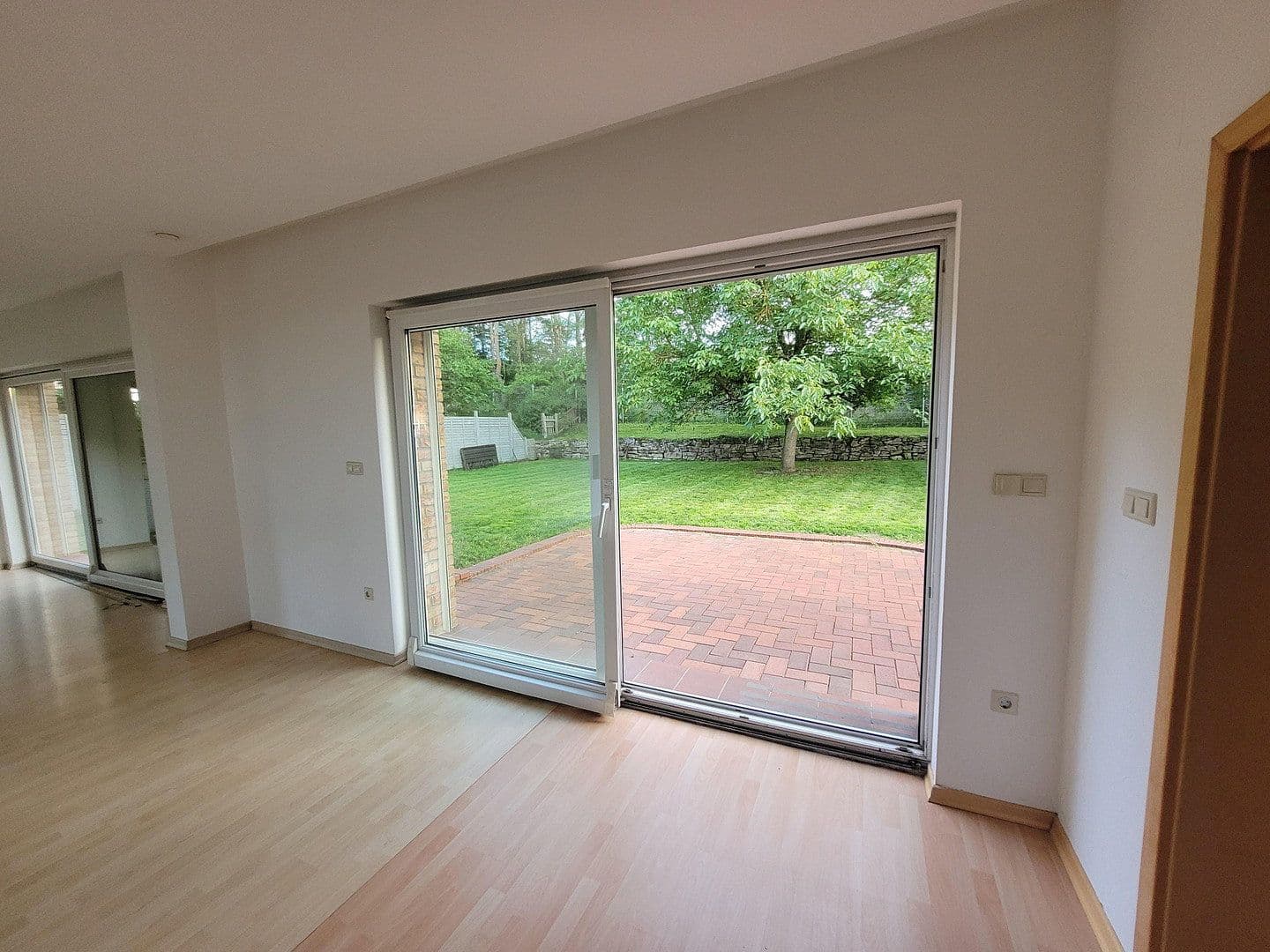 Prodej domu 177 m², pozemek 2.100 m², Hohenburg, Bavorsko Prodej domu 177 m², pozemek 2.100 m², Hohenburg, Bavorsko