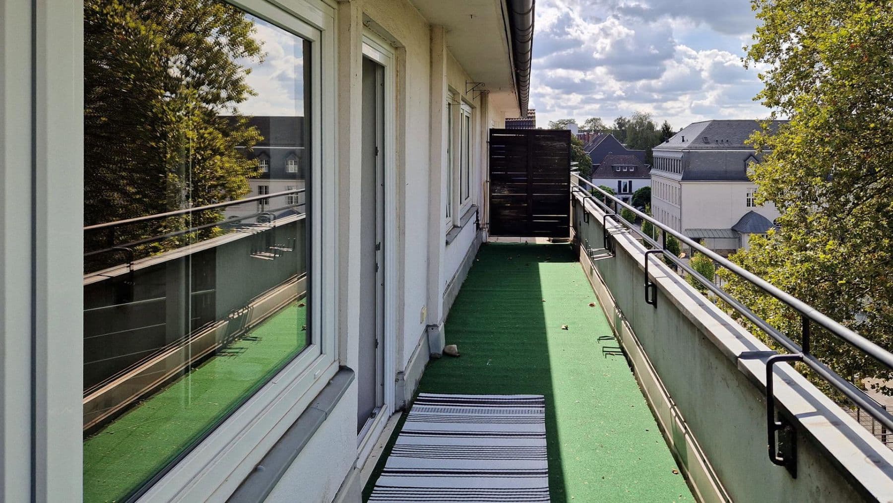 Prodej bytu 3+kk 137 m², Leverkusen, Severní Porýní-Vestfálsko Prodej bytu 3+kk 137 m², Leverkusen, Severní Porýní-Vestfálsko