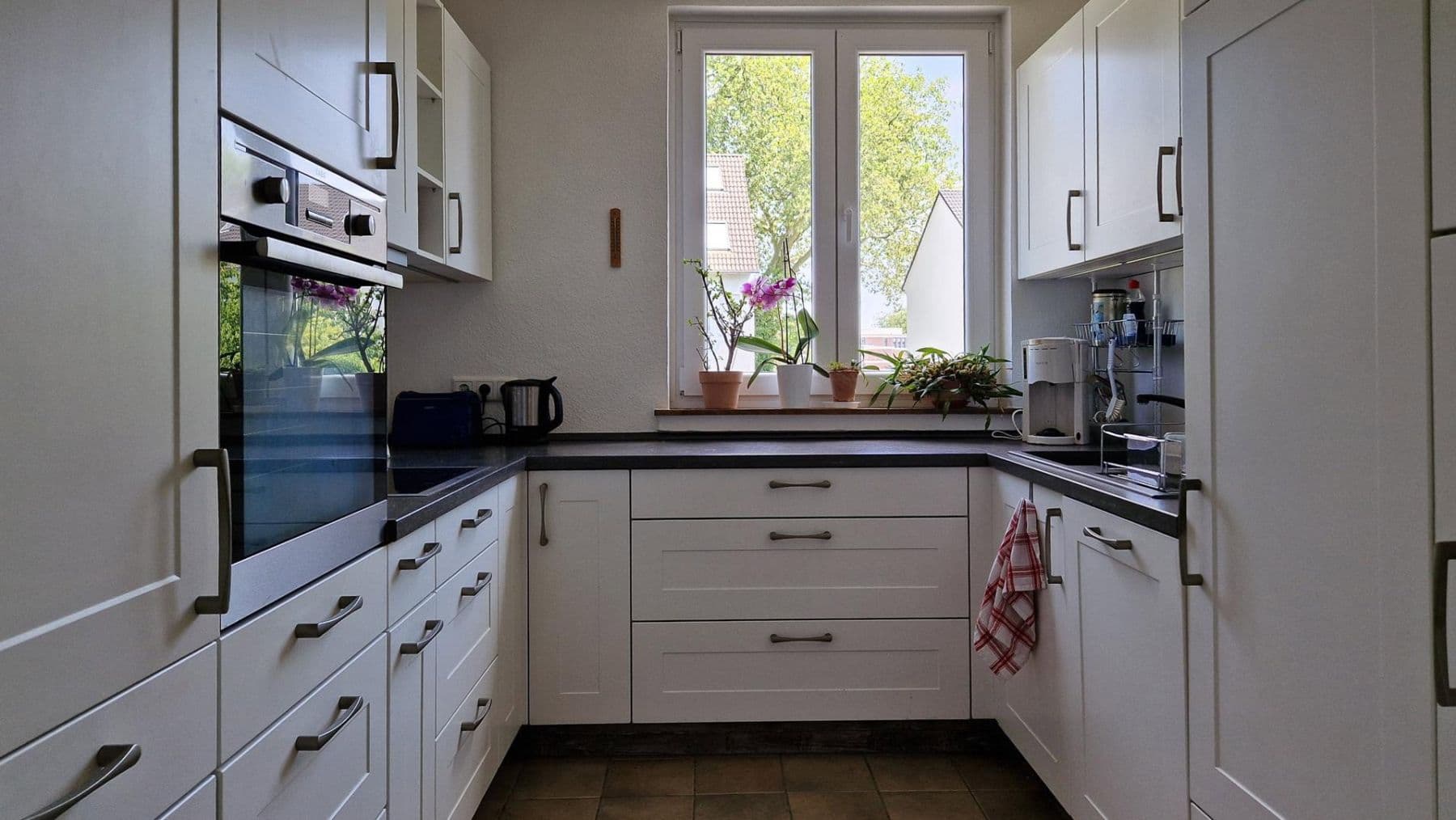 Prodej bytu 3+kk 137 m², Leverkusen, Severní Porýní-Vestfálsko Prodej bytu 3+kk 137 m², Leverkusen, Severní Porýní-Vestfálsko