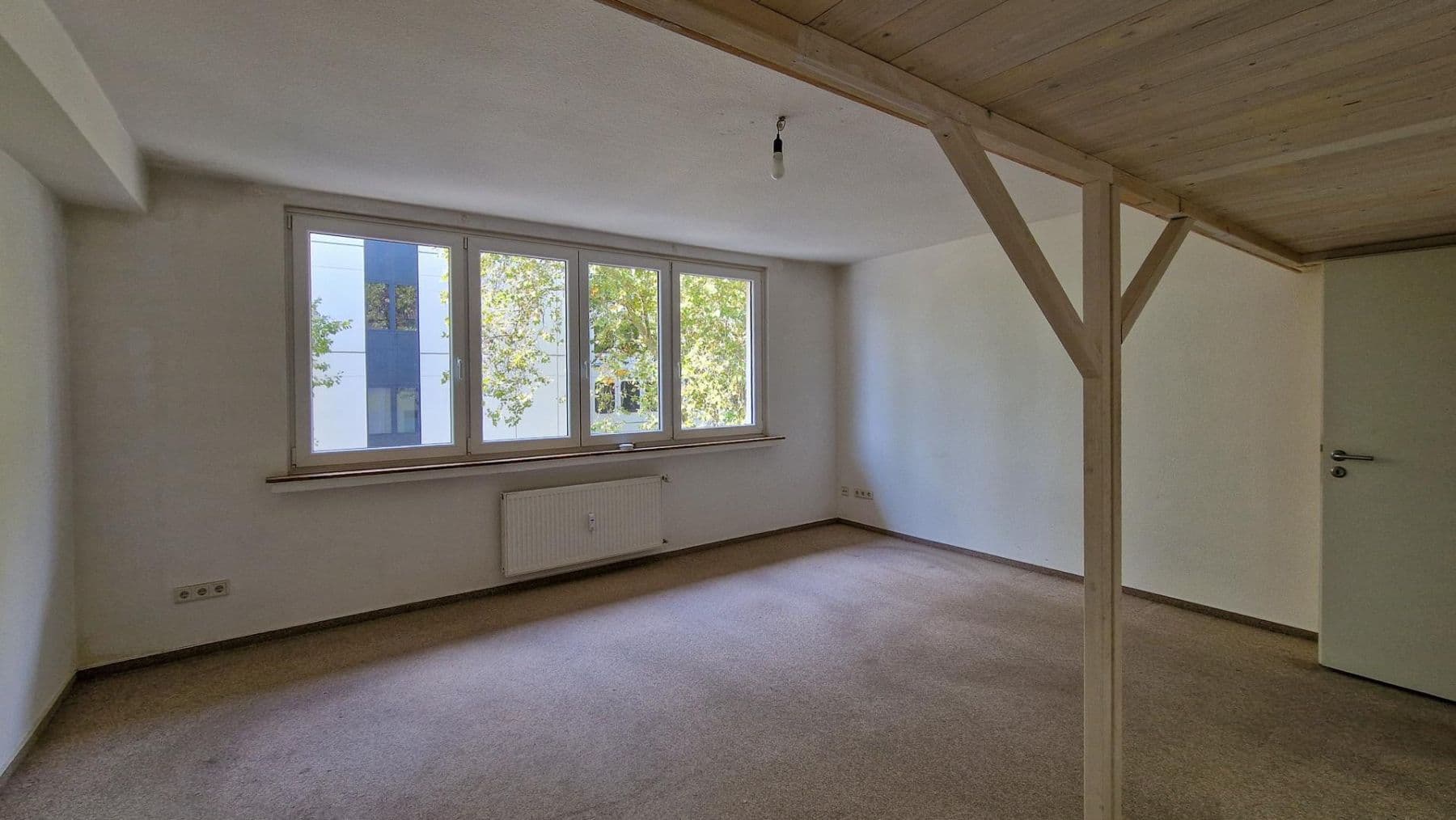 Prodej bytu 3+kk 137 m², Leverkusen, Severní Porýní-Vestfálsko Prodej bytu 3+kk 137 m², Leverkusen, Severní Porýní-Vestfálsko