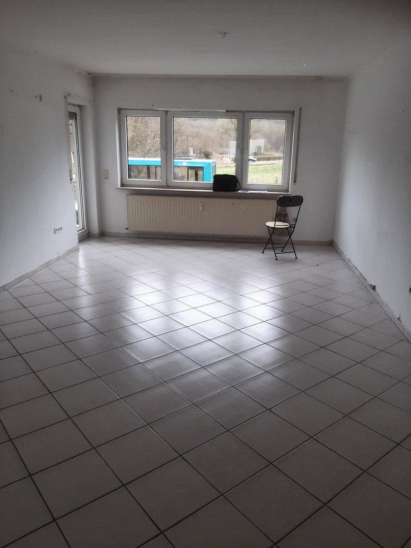 Prodej bytu 3+1 97 m², Nidderau, Hessen Prodej bytu 3+1 97 m², Nidderau, Hessen